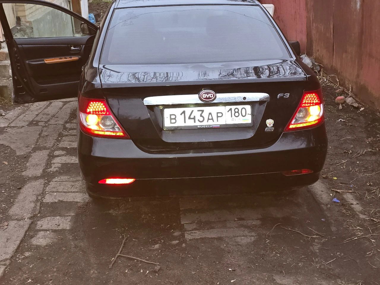 Продам машину bud f3,2011 года, газ евро 4,вписан в стс, состояние сел поехал, хозяин, цена 150т. +79493937412,+79498127211 дмитрий - фотография - 3