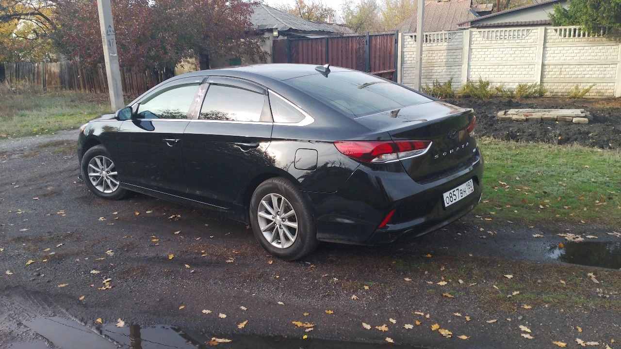Продам hyundai sonata 2018г. пробег 71000 мотор 1.6 турбо 184 л. с цена 1550000 небольшой торг. все остальные вопросы по телефону +79494905997 - фотография - 4
