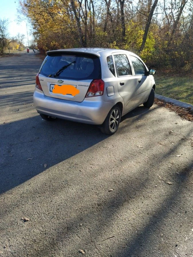 Шевроле авео т 200, объем 1.2 (72 л. с.),2005 г. гур, кондиционер, эл. стекл. подьемники. пробег 240т. владею авто больше года, полность обслужено, готова к эксплуатации на долгий период. авто очень прост в управлении и экономичен как по топливу, так и по запчастям, подойдёт тем, кто имеет не большой опыт в управлении транспорта. осмотр енакиево. тел. +79493254755.цена 340т. р. - фотография - 5