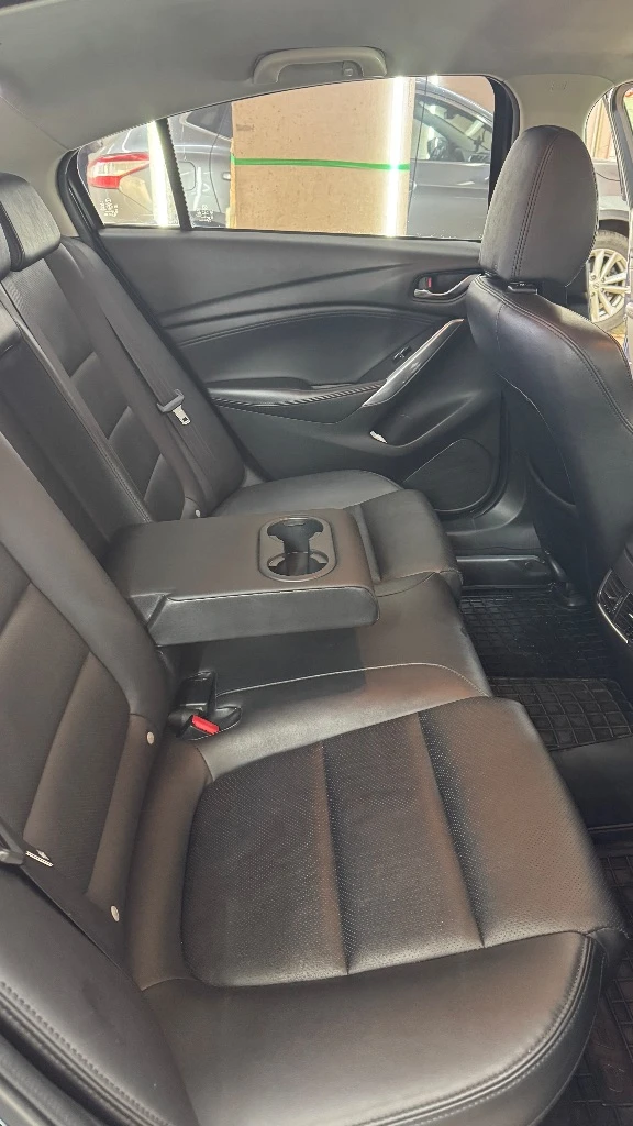 Mazda 6, 2017 — для тех, кто любит драйв и стиль! цена 1 890 000 руб. +79493329833 денис авто в донецке эта mazda 6 создана, чтобы дарить эмоции от каждой поездки. надёжный атмосферный двигатель 2.5 (186 л. с.) в паре с автоматом делает вождение лёгким и уверенным. машина отзывчивая, динамичная и при этом экономичная — идеальный баланс мощности и комфорта. ✨ преимущества: • идеально ухоженное состояние — авто обслуживалось вовремя, без халтуры. • кузов без серьёзных повреждений, салон чистый и аккуратный. • отличная комплектация: мультимедиа, камера заднего вида, двухзонный климат-контроль, бесключевой доступ, датчики слепых зон и многое другое. • приятный расход топлива — около 7–8 л/100 км. mazda 6 — это не просто средство передвижения. это стиль, эмоции и надёжность в одном автомобиле. сел, нажал газ — и почувствовал удовольствие от вождения. 💥 машина не требует вложений — просто садись и наслаждайся! 📍 осмотр в удобное время, звоните или пишите — расскажу всё подробно. - фотография - 6