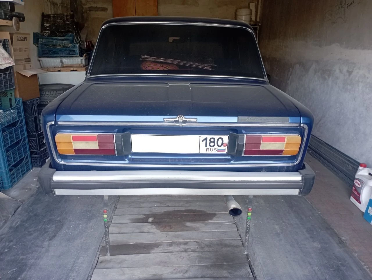 Продам ваз 2106, 1982 г. двигатель 1,5, коробка 5 мкпп на уверенном ходу. документы в порядке, продажа с полным переоформлением. цена 220 тыс. продажа не срочная тел +7949 3447668 - фотография - 2