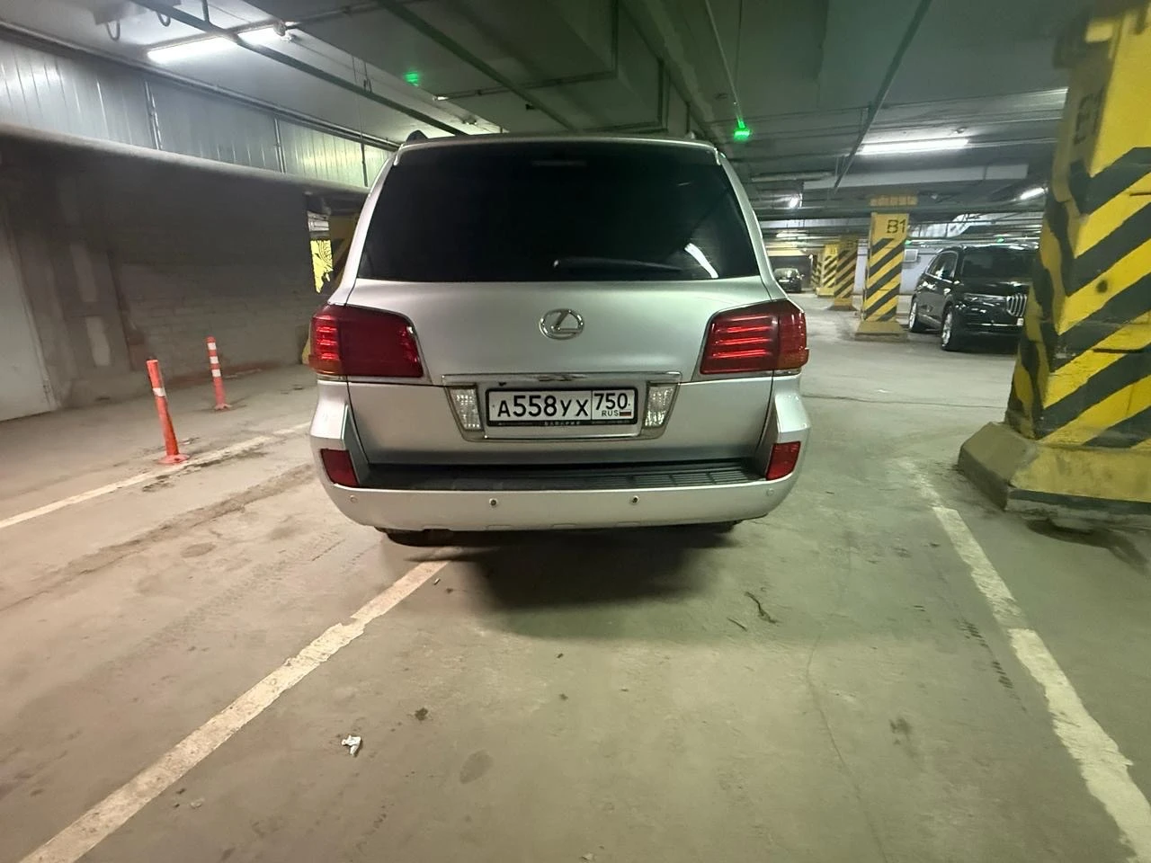 Продам цена 3️⃣0️⃣0️⃣0️⃣0️⃣0️⃣0️⃣❗️❗️
Бронированный lexus lx570 «армор групп» класс брони b6/b7 максимальный. Капсула.
2010 Года выпуска
Пробег 150.000 тыс км в серебристом цвете
Состояние сел поехал все вопросы по телефону 8️⃣9️⃣9️⃣9️⃣8️⃣2️⃣3️⃣5️⃣0️⃣4️⃣4️⃣ - фотография - 5