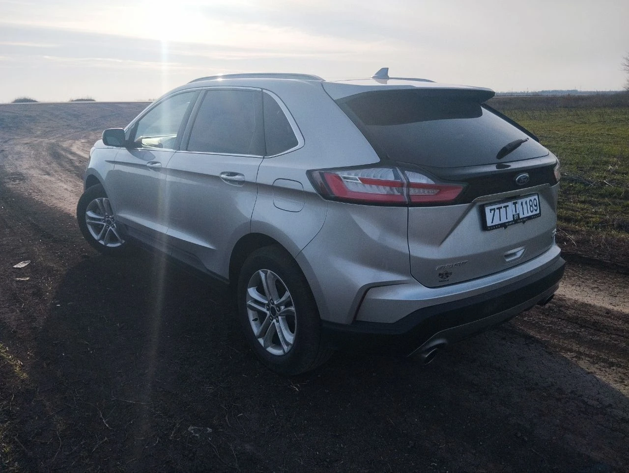 Ford edge se 2019 год, бензин, 2.0, 252 л. с пробег 35000 1 владелец 2.400 000 рублей осмотр донецк - фотография - 4
