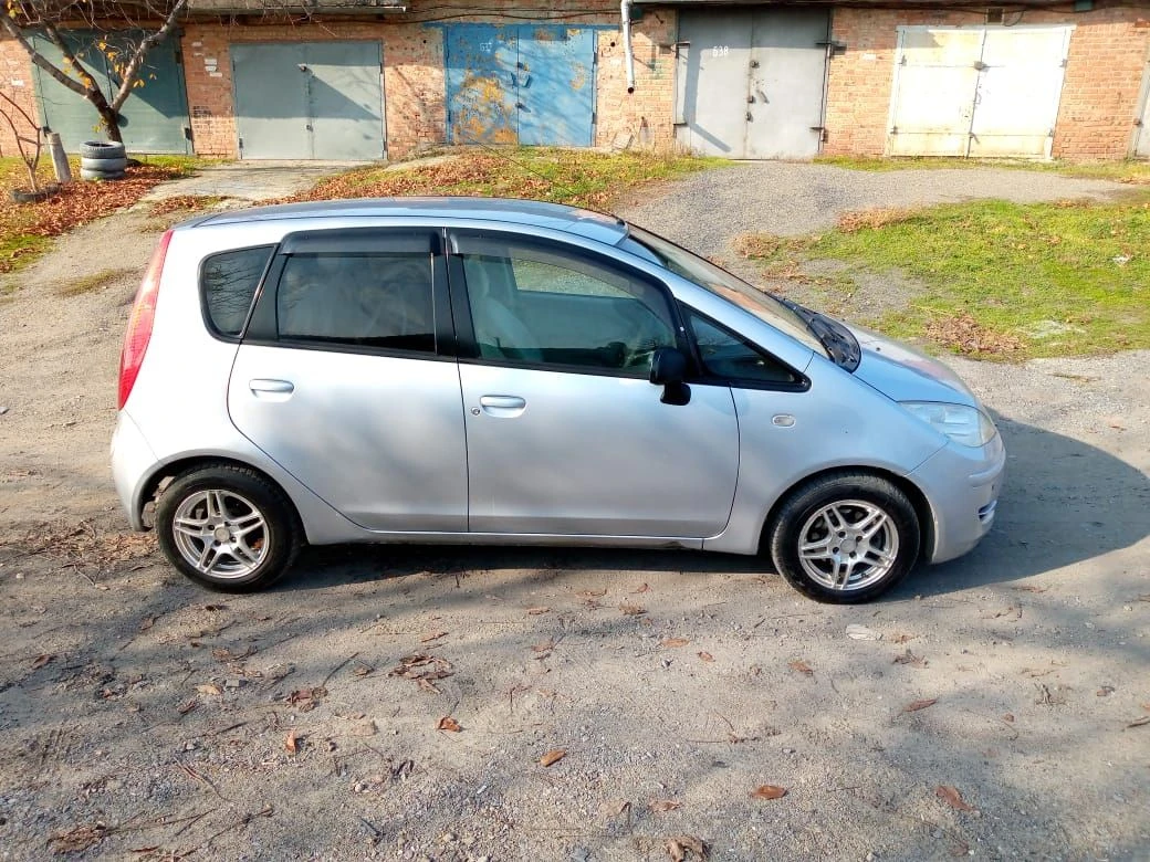 Продам кольта в отличном состоянии. цена 380т. р. звонить +79185284081 митсубиси кольт 2003г. ходовая заменена. масло не расходует. кузов в отличном состоянии(оцинкован). вариатор на отлично. вся электрика работает в штатном режиме. зимняя резина на литых дисках. салон в идеале. авто находится в ростовской области. - фотография - 4