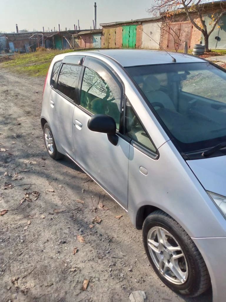 Продам кольта в отличном состоянии. цена 380т. р. звонить +79185284081 митсубиси кольт 2003г. ходова... - фотография