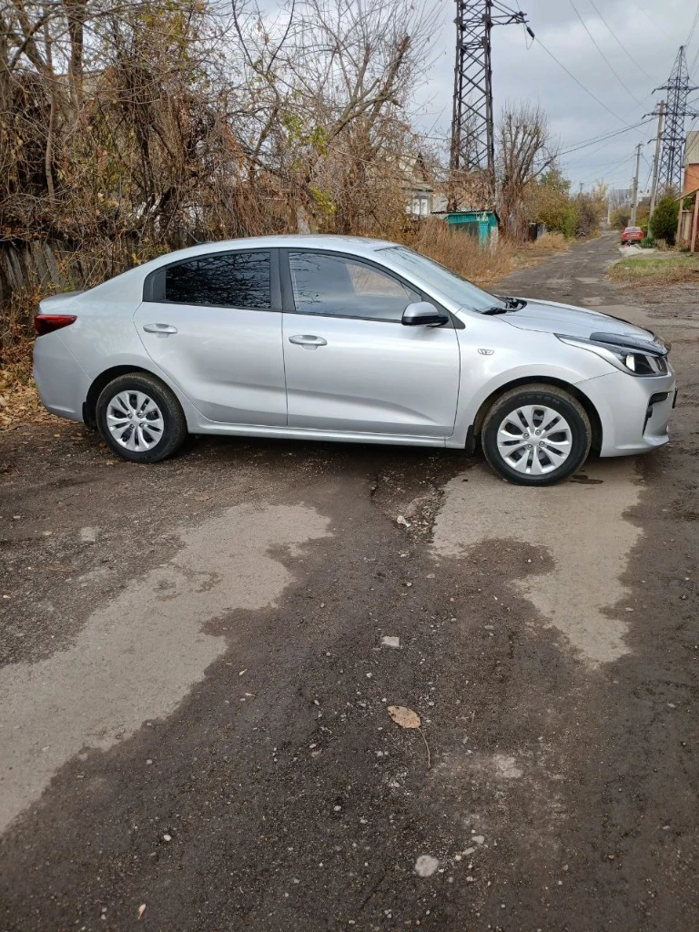 Kia rio 2017 год, коробка автомат, 6-ти ступенчатая, мотор 1,6 пробег 73 тыс. Км, жк дисплей андроид, подогрев руля и сидений, есть завод с ключа и др.
1,435 Млн. ₽ макеевка днр
+7 (949) 384-60-69 - фотография - 2