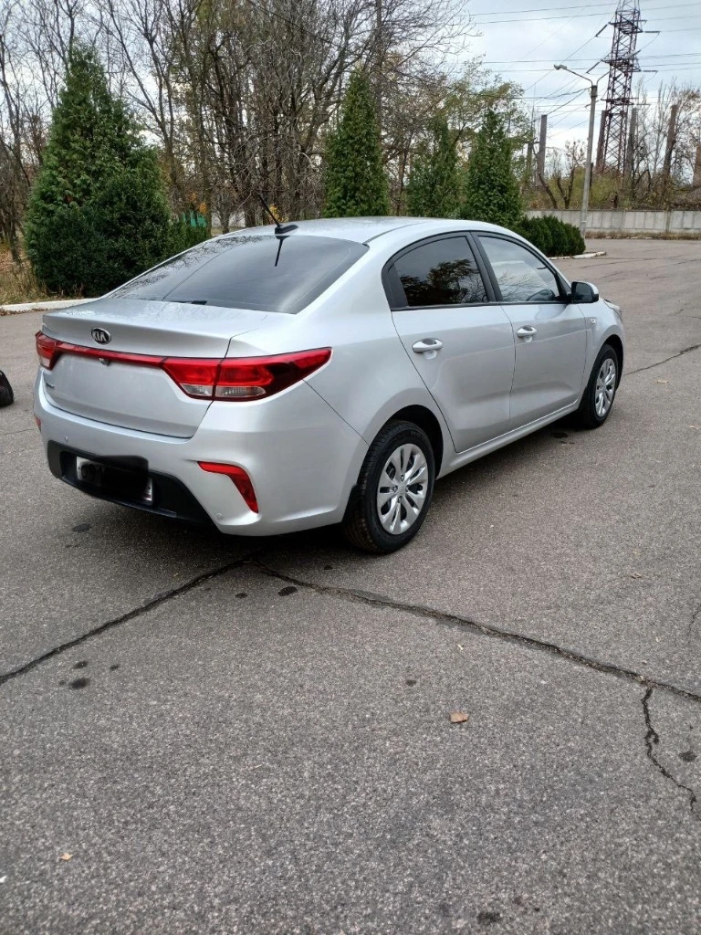 Kia rio 2017 год, коробка автомат, 6-ти ступенчатая, мотор 1,6 пробег 73 тыс. Км, жк дисплей андроид, подогрев руля и сидений, есть завод с ключа и др.
1,435 Млн. ₽ макеевка днр
+7 (949) 384-60-69 - фотография - 5
