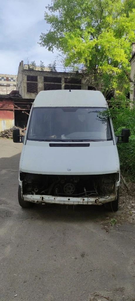 Mercedes-benz 310 1999г. продам на запчасти 250000₽ торг уместен г. луганск +7 (952) 605-06-92 +7 (959) 013-34-01 сергей - фотография - 3