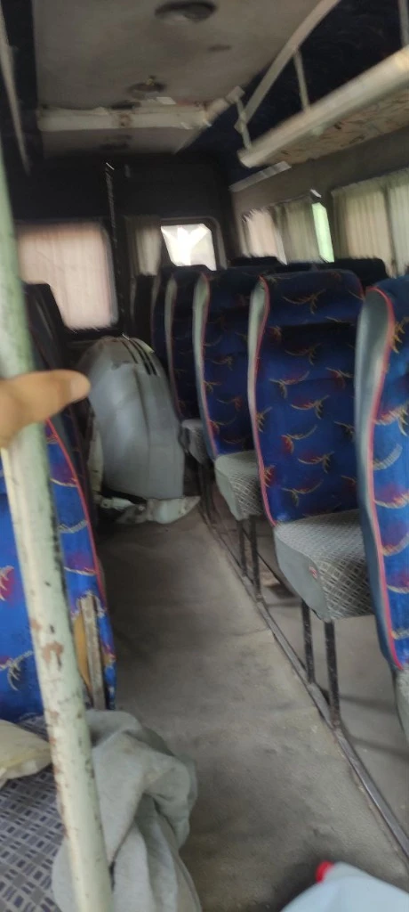 Mercedes-benz 310 1999г. продам на запчасти 250000₽ торг уместен г. луганск +7 (952) 605-06-92 +7 (959) 013-34-01 сергей - фотография - 4