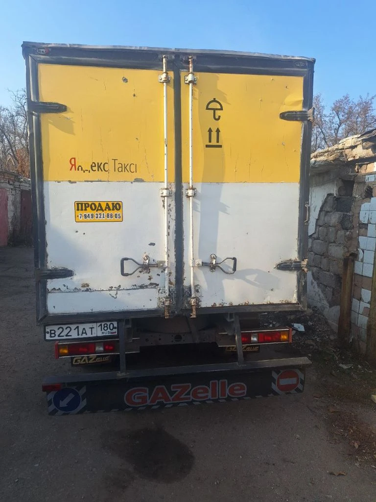 Продам газ 2818 2007 года выпуска. в рабочем состоянии, стоит газ пропан, двигатель, подвеска, кпп в хорошем состоянии. термобутка рефрижератор. юридически чистая, любое переоформление. осмотр донецк днр. цена 500 000. все вопросы по телефону +79493218605 александр - фотография - 4