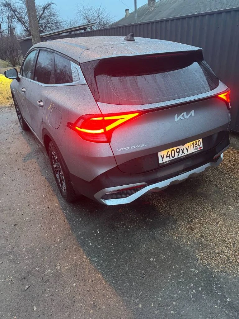 Kia sportage 2024 г.
20 000 Км • 3 500 000 ₽

Состояние нового авто! Продаю свой kia sportage 2024 в комплектации комфорт.
Один владелец, честный пробег 20 тыс. Км, все то — строго у дилера.
Дтп не было — любые проверки приветствуются.

Кузов и салон — как новые

Двигатель и коробка работают идеально

Подвеска без стуков и люфтов

Полный комплект ключей и документов

Авто не требует вложений вообще

Комплектация комфорт: климат-контроль, подогрев руля и сидений, камера заднего вида, датчики парковки, круиз-контроль, led-оптика, мультимедиа с apple carplay/android auto.

Отличный вариант «сел и поехал».
Осмотр в любое время. Торг — у капота.

Макеевка
Телефон : +79495177047 (telegram) - фотография - 5