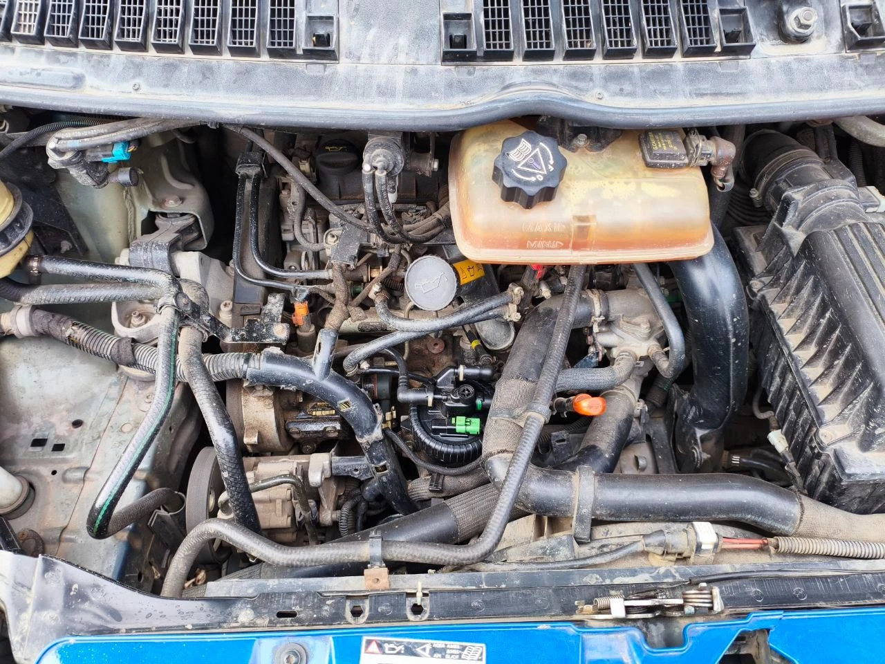 Пежо эксперт 2005 г. 2.0 нди в хорошем состоянии. 750000 р. тел. +79493354096 - фотография - 13