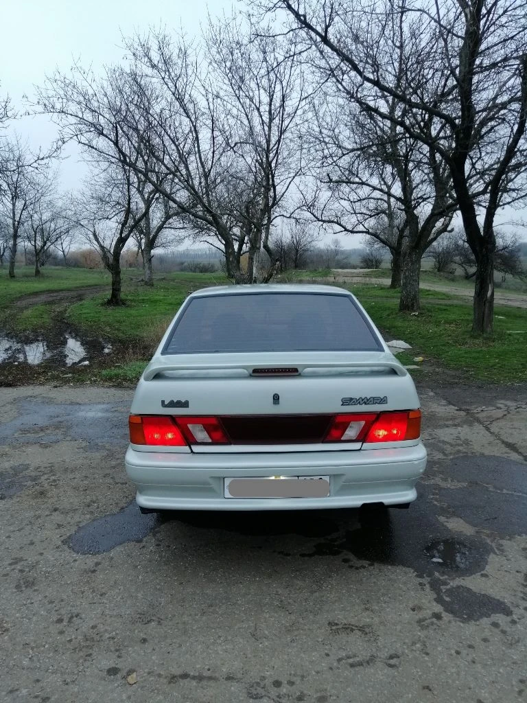 В продаже ваз 2115, 2005г. , объем 1.5л, бодрый мотор. цена 265 тыс. руб. торг уместен техника хорошая. масла, фильтра поменяны, новый генератор, ремень на него, свечи, бронепровода, катушка зажигания, мотор работает отлично, не троит, не дымит, запускается с пол тычка. коробка без нареканий, не выбивает, не хрустит. кузов ровный, без рыжиков. дно, пороги, стаканы, низа дверей целые. лобовое целое. электрика исправна, 2 эл. стеклоподъёмника. музыка sony играет хорошо. резина зима шипы r14, на литье. автомобиль на полном ходу. салон ухожен. печка греет. клиренс высокий. документы чистые, без штрафов, запретов, ограничений. переоформление без проблем, дкп на руках. местный учёт. осмотр: макеевка, шахтерск +79496306865 - фотография - 17