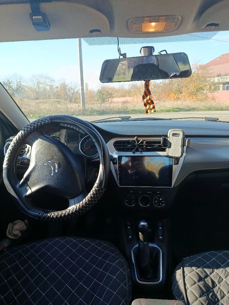 Продам citroen elysee 2014г. двигатель 1.6 пробег 139800. подогрев передних сидений, подогрев зеркал... - фотография