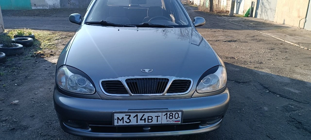 Продам daewoo lanos цена 380 000 тыс. торг в очень хорошем состоянии, полностью обслужена! один владелец за всё время! по документам полное переоформление в мрэо год выпуска 2008 пробег 201 тыс. км мотор 1.5 бензин комплектация: эсп передние, птф, гур сигнализация, цз комплект зимних колёс прилагается осмотр г. макеевка +7 949 607 41 82 цена 380 000 тыс. торг - фотография - 4