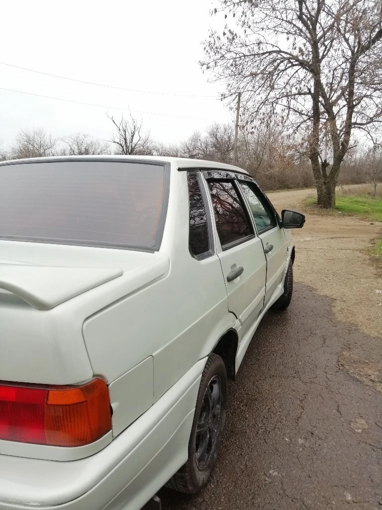 В продаже ваз 2115, 2005г. , объем 1.5л, бодрый мотор. цена 265 тыс. руб. торг уместен техника хорошая. масла, фильтра поменяны, новый генератор, ремень на него, свечи, бронепровода, катушка зажигания, мотор работает отлично, не троит, не дымит, запускается с пол тычка. коробка без нареканий, не выбивает, не хрустит. кузов ровный, без рыжиков. дно, пороги, стаканы, низа дверей целые. лобовое целое. электрика исправна, 2 эл. стеклоподъёмника. гранта зеркала с повторителями. музыка sony играет хорошо. резина зима шипы r14, на литье. автомобиль на полном ходу. салон ухожен. печка греет. клиренс высокий. документы чистые, без штрафов, запретов, ограничений. переоформление без проблем, дкп на руках. местный учёт. осмотр: макеевка, шахтерск +79496306865 - фотография - 7