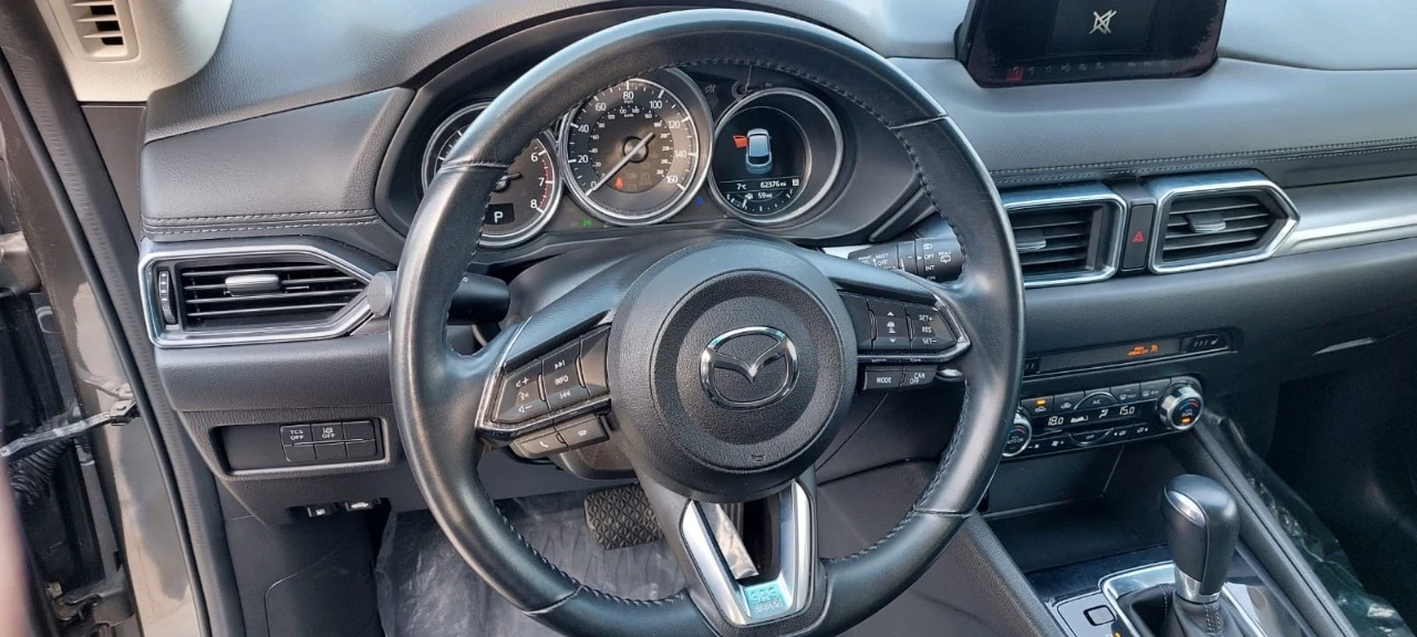 Продам личный автомобиль mazda cx5 (американка) японская сборка. год выпуска 2017. пробег 210000. полный привод, объем двигателя 2,5, акп. цена 2,5🍋 - фотография - 3