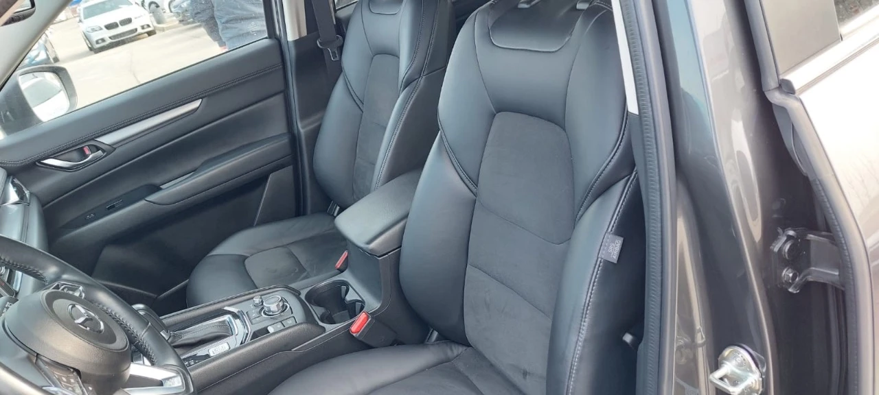 Продам личный автомобиль mazda cx5 (американка) японская сборка. год выпуска 2017. пробег 210000. полный привод, объем двигателя 2,5, акп. цена 2,5🍋 - фотография - 2