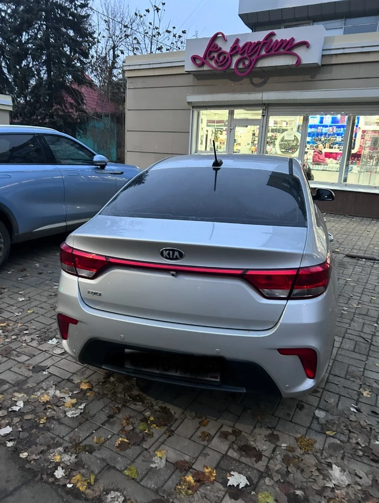 Kia rio
Год выпуска 2017 год
Коробка автомат, 6-ти ступенчатая
1,6
Пробег 73 тыс. Км
Машина в отличном состоянии, новый жк дисплей на андроиде, с навигатором. Машина обслужена полностью, вложений не требует никаких, двигатель работает отлично, коробка отлично, по ходовке ни одного постороннего звука. Макеевка
Цена: 1,4 млн. ₽.
📞 Звоните: +7(949)3846069 - фотография - 2