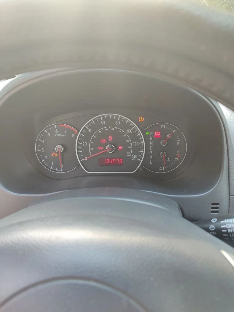 Продам авто: suzuki sx4, 2008г. в., 2,0 awd. ходовая, двигатель, коробка -всё в норме. отличное надёжное авто. авто на рф номерах. продажа в связи с покупкой нового. 650 т. р.торг у капота. смотреть-донецк (днр). телефон: +7-949-378-73-87 - фотография - 4