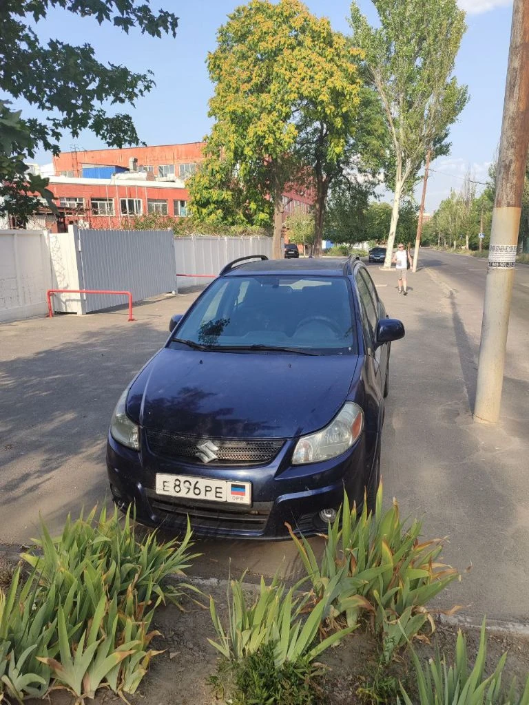 Продам авто: suzuki sx4, 2008г. в., 2,0 awd. ходовая, двигатель, коробка -всё в норме. отличное надёжное авто. авто на рф номерах. продажа в связи с покупкой нового. 650 т. р.торг у капота. смотреть-донецк (днр). телефон: +7-949-378-73-87 - фотография - 5