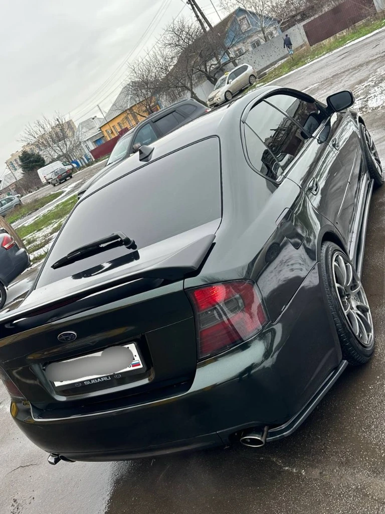 Продам 🚘subaru legacy 📆2004 ⛽️2.0l 🛣270000км 🛞4wd ⚙мкпп 💷1.050.000 руб автомобилем владею с 2021 года, много чего было сделано по внешнему виду, в салоне, делал для себя. в прошлом году ставил новый мотор, все чеки имеются. резкая пуля, дорогу хорошо держит, взгляды собирает, цвет перелевающий с зеленого в черный. правый руль. обмен не предлагать. остальное лс telegram- @orlaid0 🗺мариуполь 📲+7 9537779133 - фотография - 4