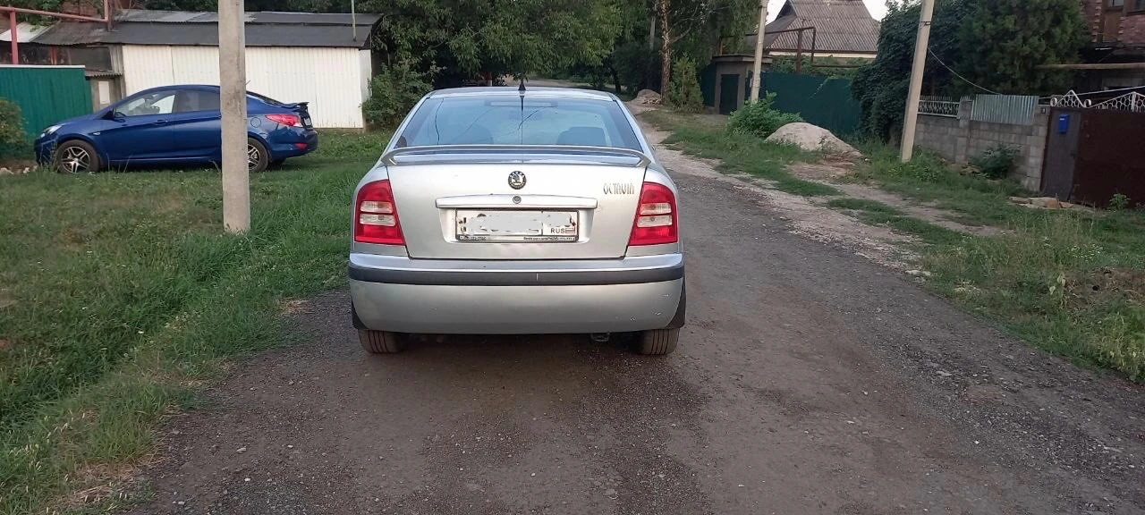 Skoda octavia tour 2008 год - мотор 1.6 (102 л. с ) мт. авто в хорошем состоянии, технически полностью исправна. более подробная информация по телефону : +79494192072, +79933432681 - фотография - 12