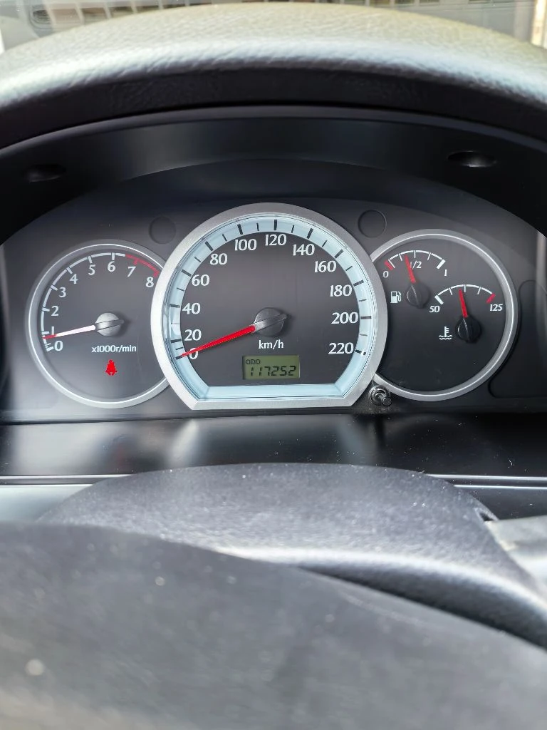 Шевроле лачетти универсал. двигатель 1.6. пробег 120 000, состояние хорошее. комплектация предмаксимальная. цена 680 000, торг. амвросиевка. +79494703085. - фотография - 2