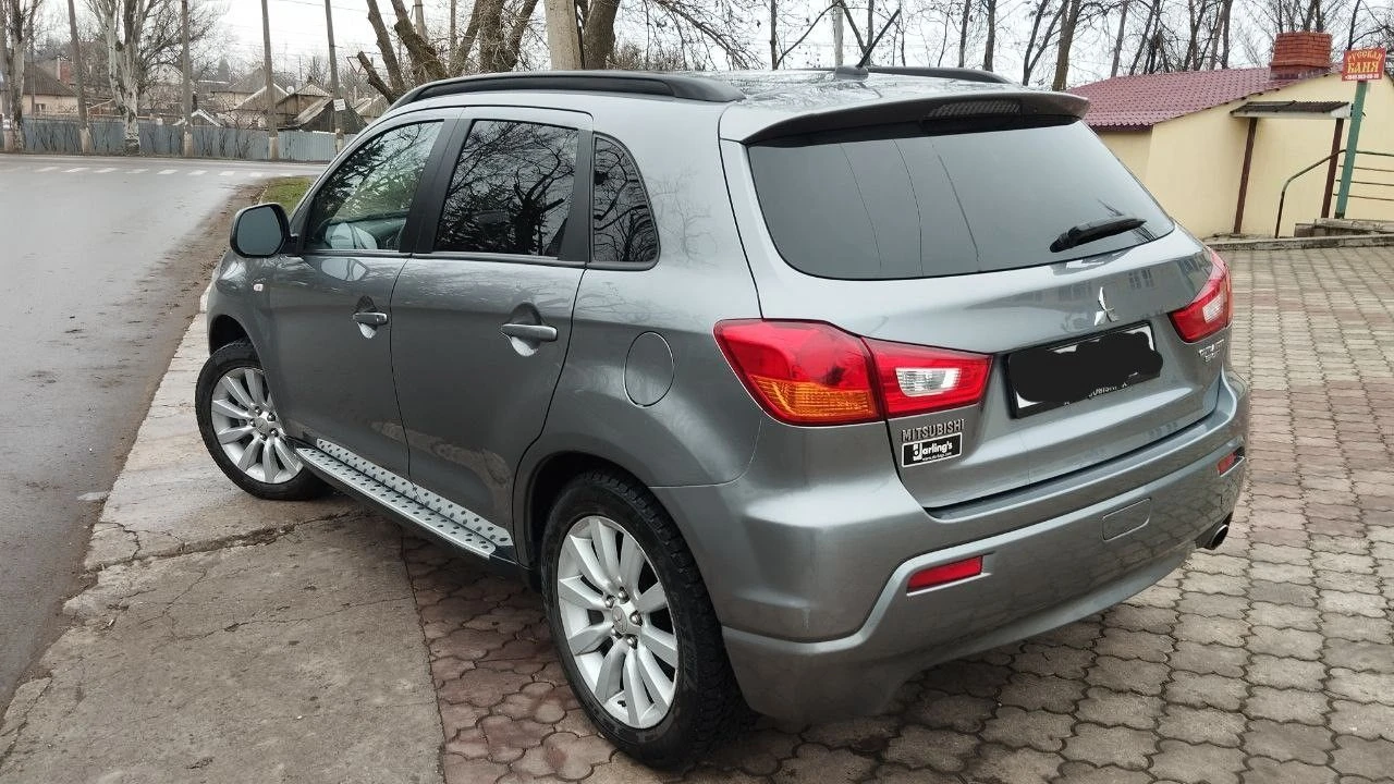 Продам митсубиси аутлендер спорт(asx) 2011 года выпуска, двс 2.0л бензин 150 л. с. , кпп вариатор полный привод, 145000 км пробега. авто в отличном состоянии. автомобиль технически полностью исправен как походовой, так и по двигателю и коробке, без нареканий. масло в двигателе и коробке недавно менялось, аккумулятор новый. из опций: кондиционер, панорамная крыша, безключевой доступ, мультируль, подогрев сидений, датчик дождя, датчик света, датчик давления в шинах. цена 1060000 рублей, хороший торг. телефон +79495614068. - фотография - 7