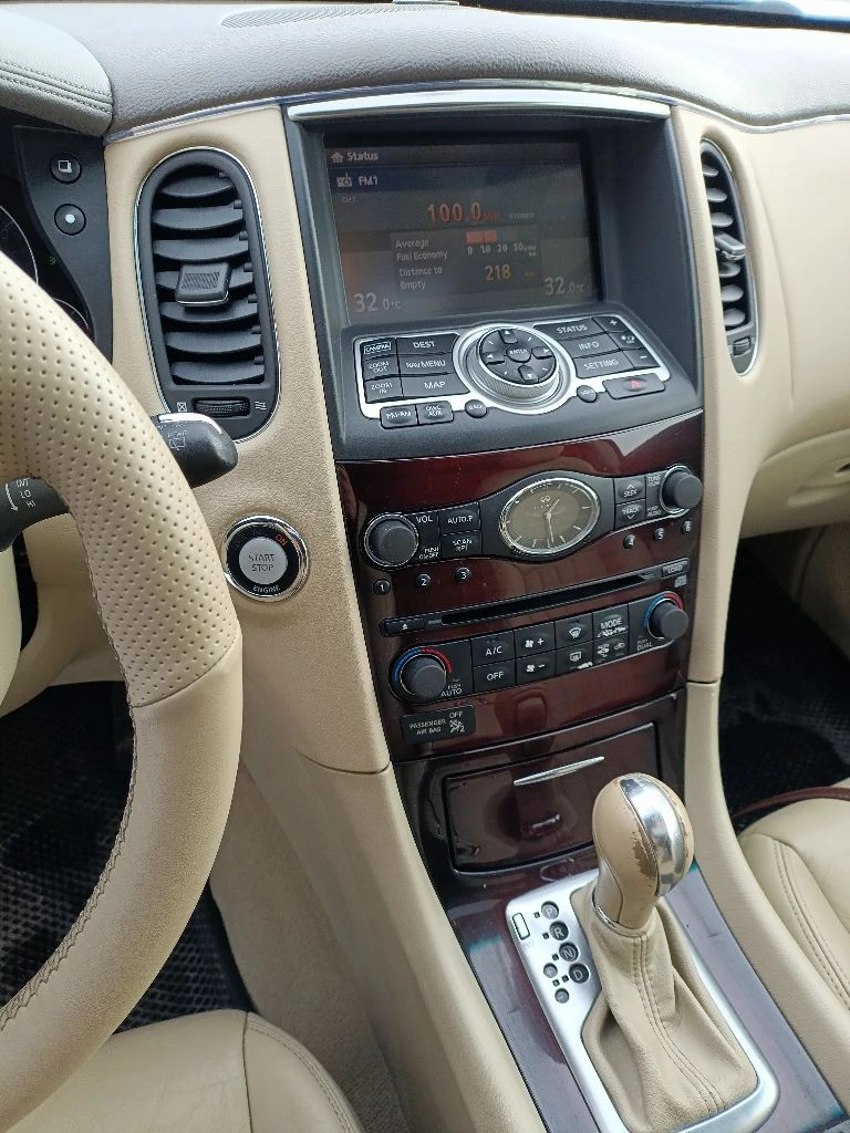 Продам infiniti ex35 elit 2007 год, на акпп, полный привод! мотор и акпп без нареканий. лкп близко к идеалу, салон на 5+. автомобиль юридически чист, любые проверки. цена 1250000 торг строго при осмотре, перекуры лесом. +79494132909 - фотография - 10