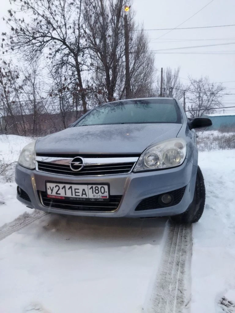 Opel astra h, 1.6l, 2008г, пробег 193т км комплектация enjoy обслуживалась всегда вовремя хорошими,... - фотография