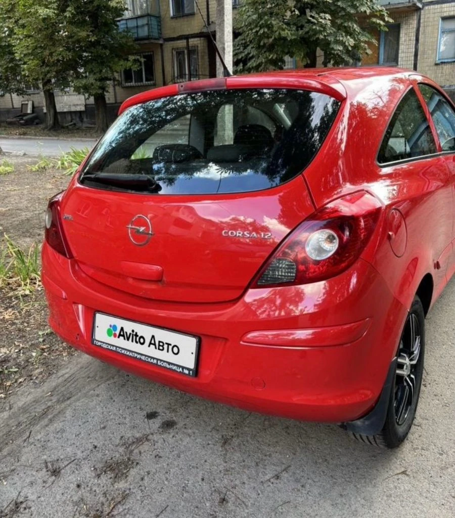 🚗 opel corsa d, 2007 г. в. городской экономичный автомобиль в рабочем состоянии. технические данные: год: 2007 пробег: 208 000 км кпп: робот привод: передний двигатель: бензин, экономичный расход: ~6–7 л/100 км состояние: ходовая свежесделанная новый генератор новая зимняя резина кондиционер подогрев сидений, печка огонь по кузову есть рыжики (учтено в цене) документы в порядке, авто на ходу каждый день. ✍450.000р 💬 возможен торг у капота. 📞 звоните или пишите — отвечу на вопросы. +79498181303 - фотография - 4