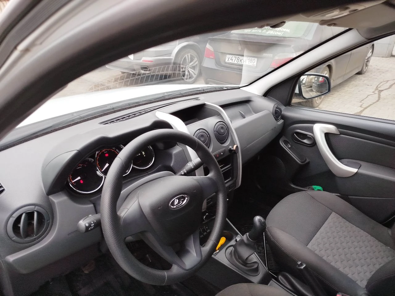 Lada largus отличное состояние, кондиционер, подогрев зеркал и сидений, электро регулировка зеркал, стеклоподъёмники, оригинальный пробег, новая зимняя резина, сигнализация star line. цена 1.1 млн. рассмотрю обмен на газель next рефрижератор. - фотография - 4