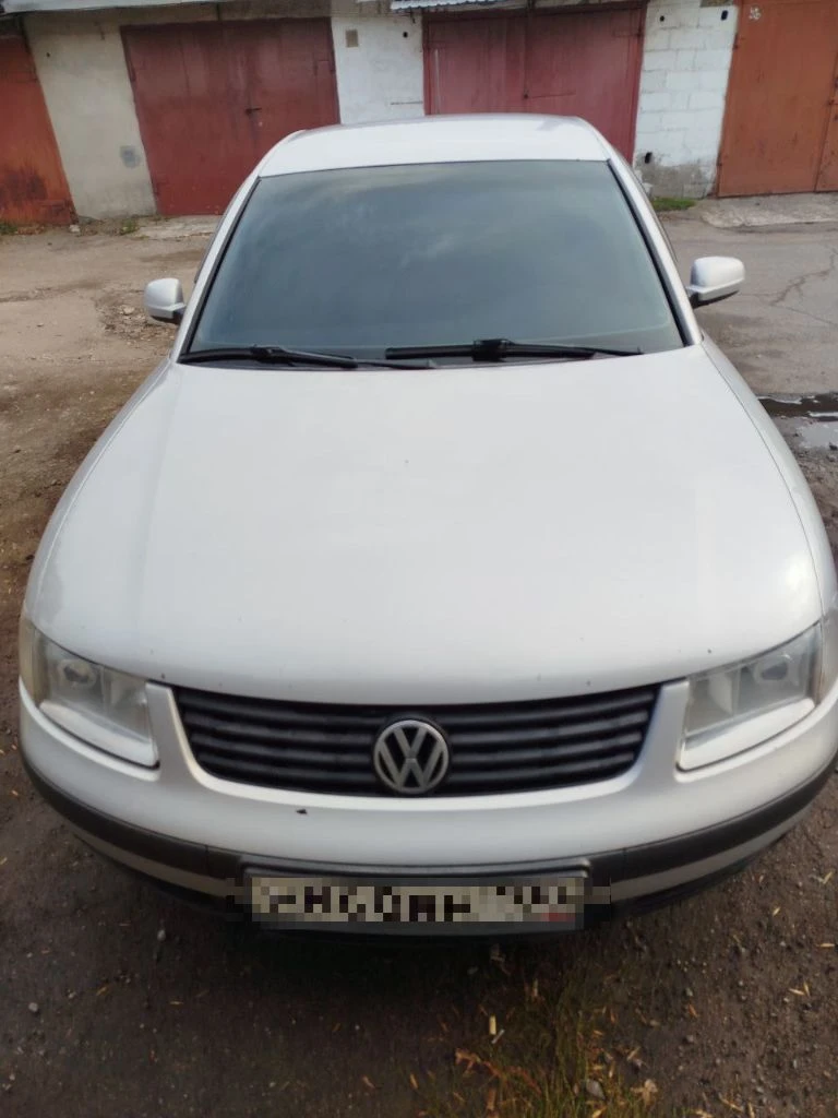 Volkswagen passat b5 1.6 8 клапонный (ahl) кузов без дтп, автомобиль местный, не гнилой. двигатель с... - фотография