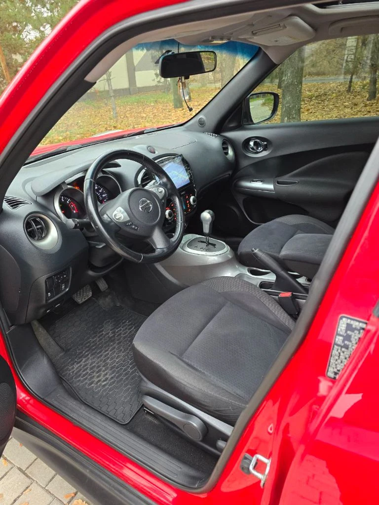 Nissan juke 2016 год, рестайлинг. мотор 1.6 турбо,190 л. сил. полный привод( подключаемый, авто, и только передний) пробег 115 000 км. машина в отличном состоянии. стоит надежный вариатор, ресурс большой лёд фары перед и зад. в линзах ксенон, освещение отличное. установлена андроид магнитола, улучшена музыка бесключевой доступ, старт-стоп, камера заднего хода, люк, серворуль, сигнализация с автозапуском и управлением с приложения на телефоне, климат контроль. ... один хозяин. пробег родной. донецк. цена 1 340 000💥💥 рублей торг возможен обмен. .. +79494596510 - фотография - 6