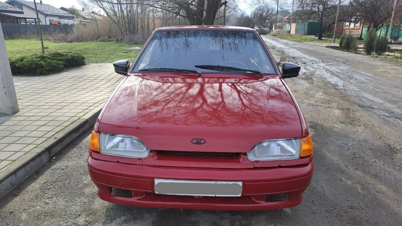 Продам ваз 2114, 2005 г. , 1.5 л. бодрая цена 220 тыс. руб. в хорошем состоянии. документы чистые, без штрафов, запретов, ограничений. дкп, стс, птс на руках. по технике отлично все. мотор работает тихо, коробка без нареканий, не выбивает, не хрустит. кузов ровный, без рыжиков. электрика исправна. 2 эл. стеклоподъёмника. печка греет. дно, пороги, стаканы, целые. музыка играет. гранта зеркала с повторителями. салон ухожен. резина зима. автомобиль на полном ходу. макеевка, шахтерск +79496306865 - фотография - 6