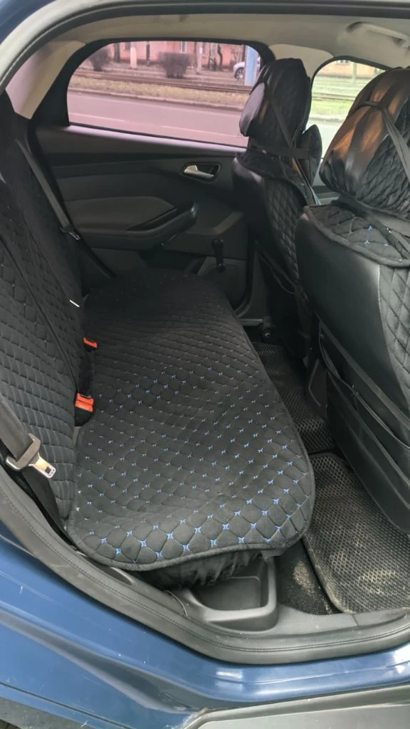 Горловка. продается ford fokus 2014 г. в. двигатель: 1,6 (125 л. с.) коробка передач :механическая тип топлива:бензин автомобиль в родном окрасе, двигатель и коробка передач в отличном состоянии (новые), пробег оригинальный, все документы в порядке. салон чист и опрятен, как новый. автомобиль полностью обслужен и готов к эксплуатации. зеркальный номер в подарок. не упустите возможность приобрести надежный и экономичный автомобиль. все заинтересованные могут связаться для дополнительных вопросов и осмотра. цена: 900000 тел. +7(949) 427-29-91 - фотография - 5