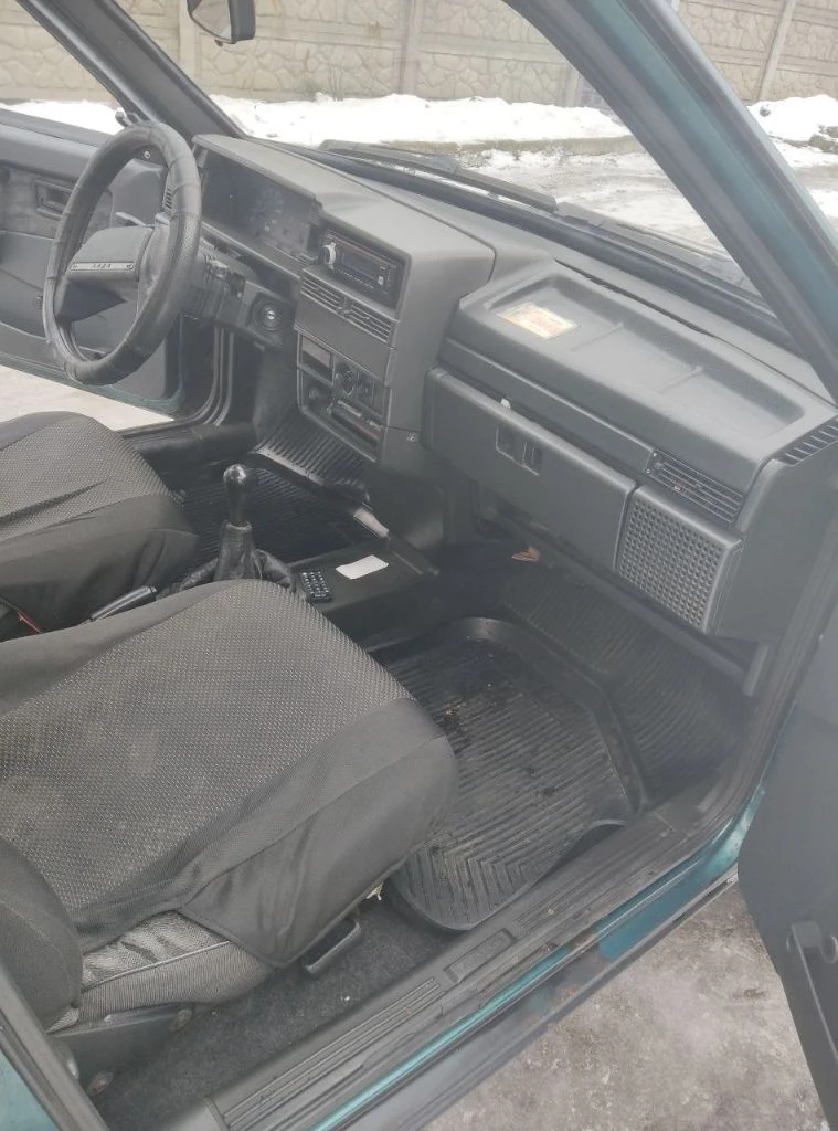 Ваз 21099,инжектор, евро 3,пробег 219 000,кап. рем. двиг. был на 185500 км. кузов в родном металле, сварки не требует. присутствуют рыжики. ходовая и тормозная часть перебрана, рулевая рейка заменена. новый аккумулятор, новая резина. цена: 210000руб, торг уместен. все вопросы по телефону +79493395692 артём +79493510677 руслан г. макеевка - фотография - 8