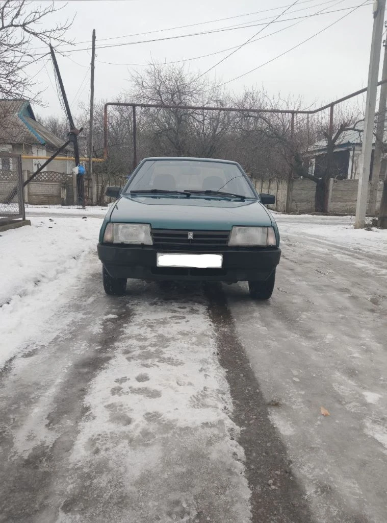 Ваз 21099,инжектор, евро 3,пробег 219 000,кап. рем. двиг. был на 185500 км. кузов в родном металле, сварки не требует. присутствуют рыжики. ходовая и тормозная часть перебрана, рулевая рейка заменена. новый аккумулятор, новая резина. цена: 210000руб, торг уместен. все вопросы по телефону +79493395692 артём +79493510677 руслан г. макеевка - фотография - 2