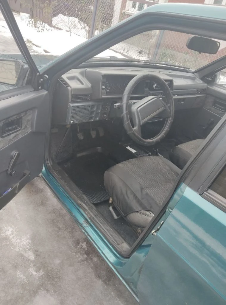 Ваз 21099,инжектор, евро 3,пробег 219 000,кап. рем. двиг. был на 185500 км. кузов в родном металле, сварки не требует. присутствуют рыжики. ходовая и тормозная часть перебрана, рулевая рейка заменена. новый аккумулятор, новая резина. цена: 210000руб, торг уместен. все вопросы по телефону +79493395692 артём +79493510677 руслан г. макеевка - фотография - 17