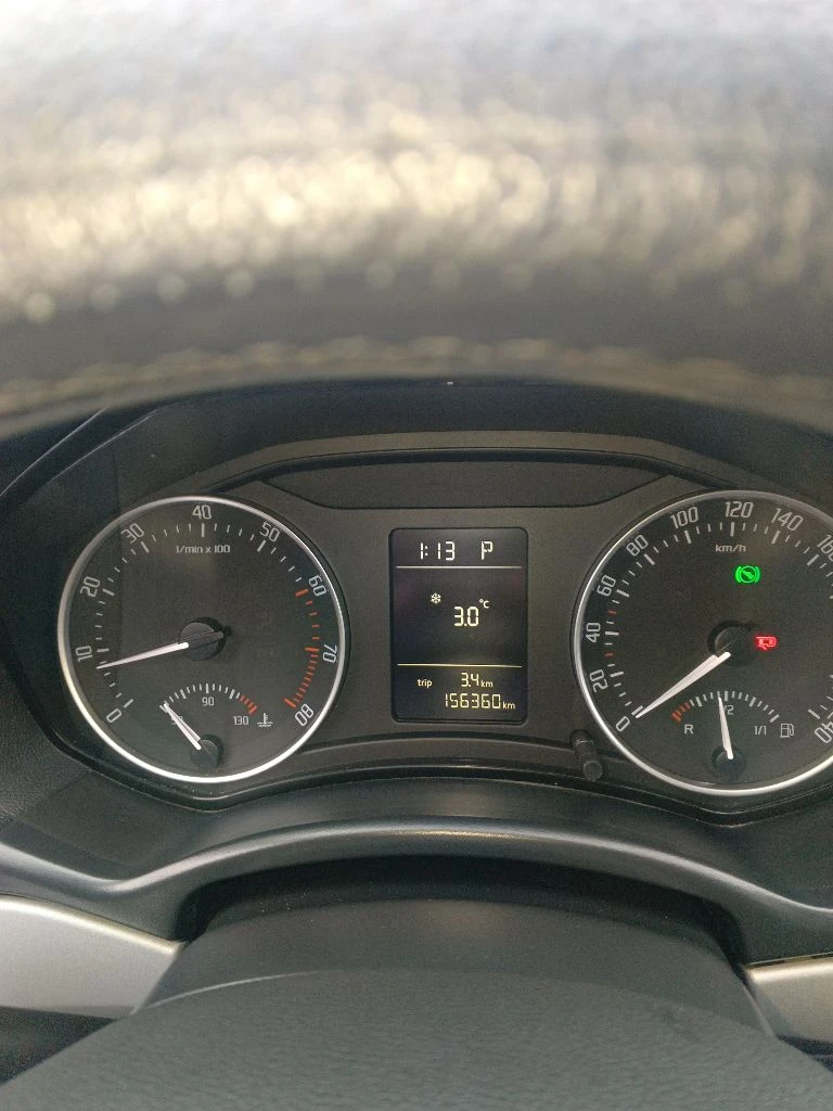 Продам шкоду октавия а5. 2012г. в идеальном состоянии. я хозяин. двигатель1.8 tsi акпп айсин 6-ступ. 152 л. с. пробег 156 тыс. км. мотор, коробка, ходовая все обслужено. опции: подогрев передних сидений, 2х зонный климат контроль, круиз контроль, адаптивный свет, хор. музыка, сигнализация, задний парктроник.2 ключа, 2 комплекта резины, чехлы кожа, сиденья целые под чехлами, установлена защита двигателя, титаны r16. цена 1250000тыс. +торг. другая информация по тел:+79495001387 - фотография - 10