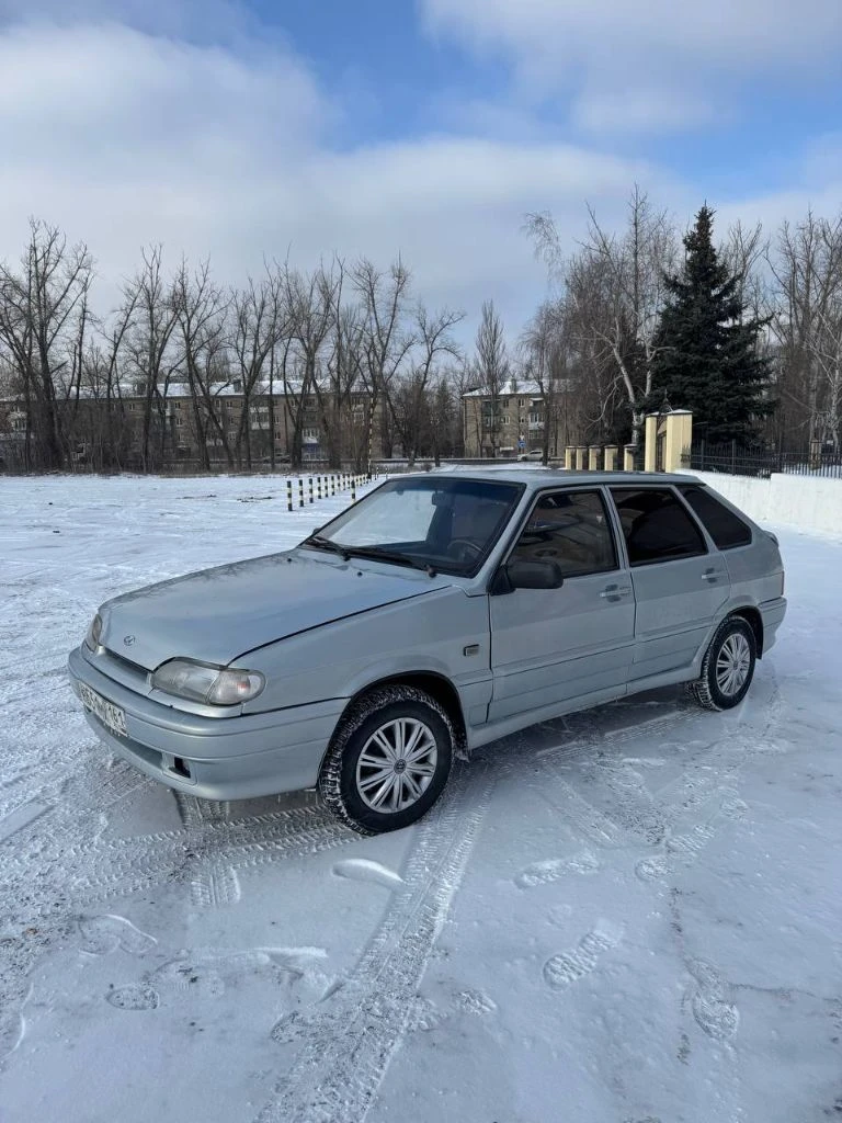 💥 ваз 2114 2005 года 💥 🚗 цена: 225,000 рублей. торг приветствуется! ✅ год выпуска: 2005 ✅ двигатель 1.5: работает отлично ✅ кпп: в идеальном состоянии ✅ ходовая часть: без стуков, возложений не требует от слова совсем. ✅ электрика: полностью исправна. работает всё что должно работать. ✅ отопление: печка работает на отлично. ✅ кузов: в идеальном состоянии, варить красить не нужно. ✅ салон: хорошем состоянии. ✅ резина зимняя, новая ! автомобиль к зиме готов полностью. ✅ документы: возможен любой вид переоформления 📍 город: донецк 📞 звоните: +79493954484 - фотография - 5