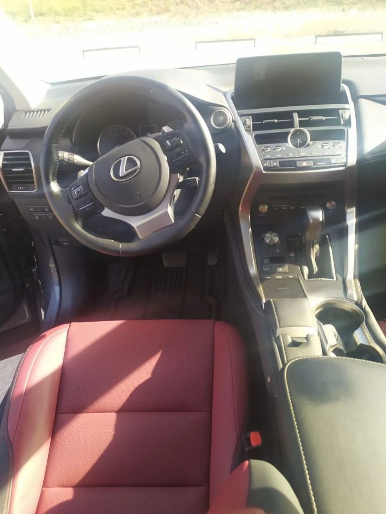 Lexus nx300, минимальный пробег, хорошее состояние, машина в личном пользовании, продаже в связи со сменой авто. +79491417730 - фотография - 8