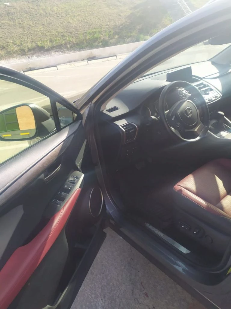 Lexus nx300, минимальный пробег, хорошее состояние, машина в личном пользовании, продаже в связи со сменой авто. +79491417730 - фотография - 2