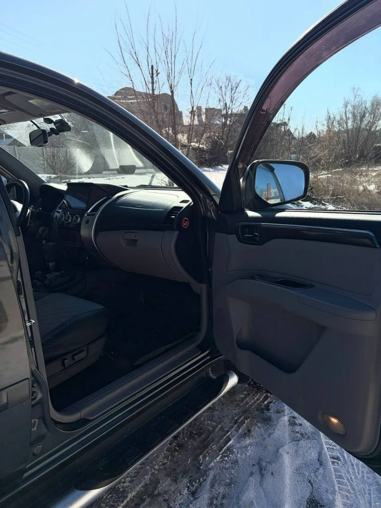 Мицубиси паджеро спорт 2014г. пробег 187000, 2500 дизель, автомат, 2100000 торг, +79493327919 - фотография - 11