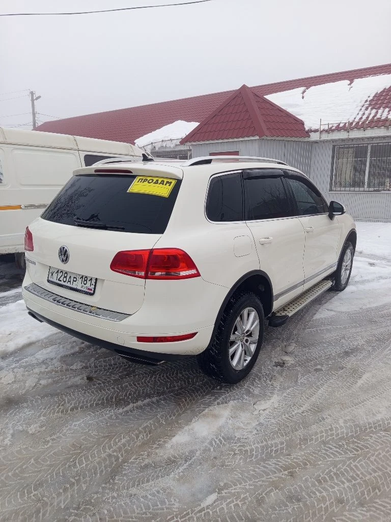 Продам фольксваген туарег 2010 год. 3.6 бензин. 249 л. с.(доналоговый). авто в дтп не было. есть возрастные подкрасы сколов. ржавчины гнили нет. двигатель полностью после капитального ремонта. расхода масла нет вообще, от замены до замены. редуктора, раздатка, акпп масла поменяны. пневма и все агрегаты работают как положено. цена 1.8 торг. +7959 1335103. ровеньки лнр. - фотография - 3