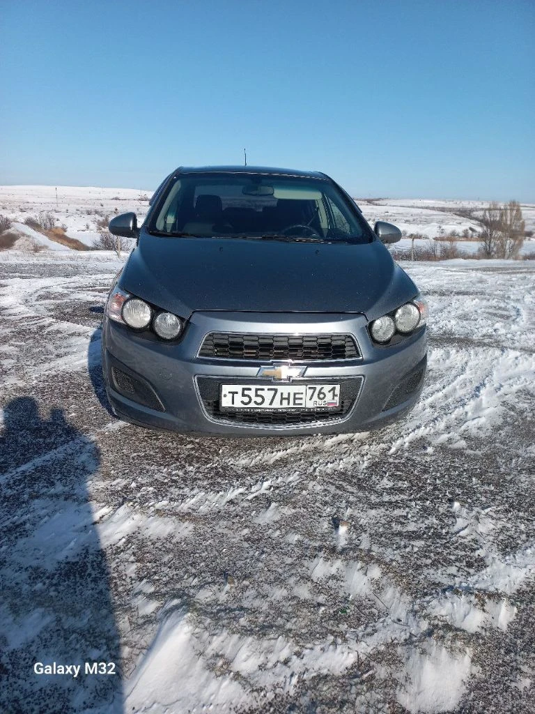 Chevrolet aveo т300 2013 года, мотор 1.6, коробка механика, передний привод, пробег 115 000 км, авто... - фотография