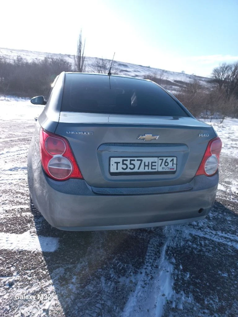 Chevrolet aveo т300 2013 года, мотор 1.6, коробка механика, передний привод, пробег 115 000 км, автомобиль в хорошем состоянии цена 650 000 р звонить по номеру: +7(949) 431-92-46 или +7 (904) 342-33-98 дмитрий - фотография - 5