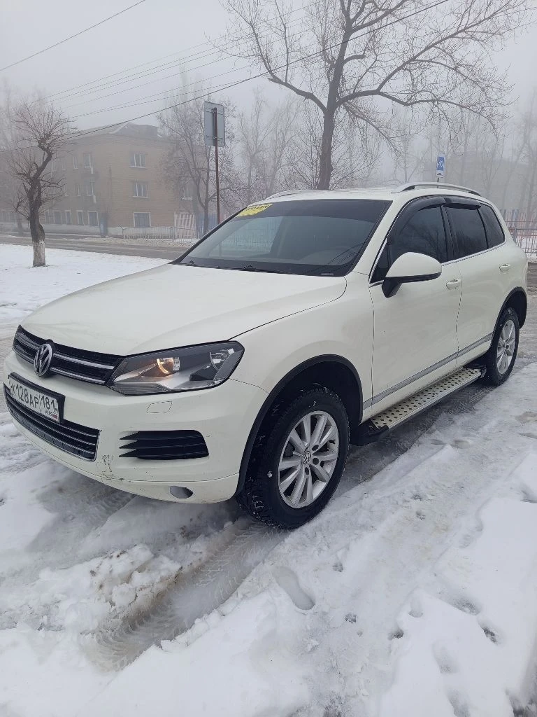 Фольксваген туарег 2010 год. 3.6 бензин. 249 л. с. 350 т. пробег. авто в дтп не было. есть возрастны... - фотография