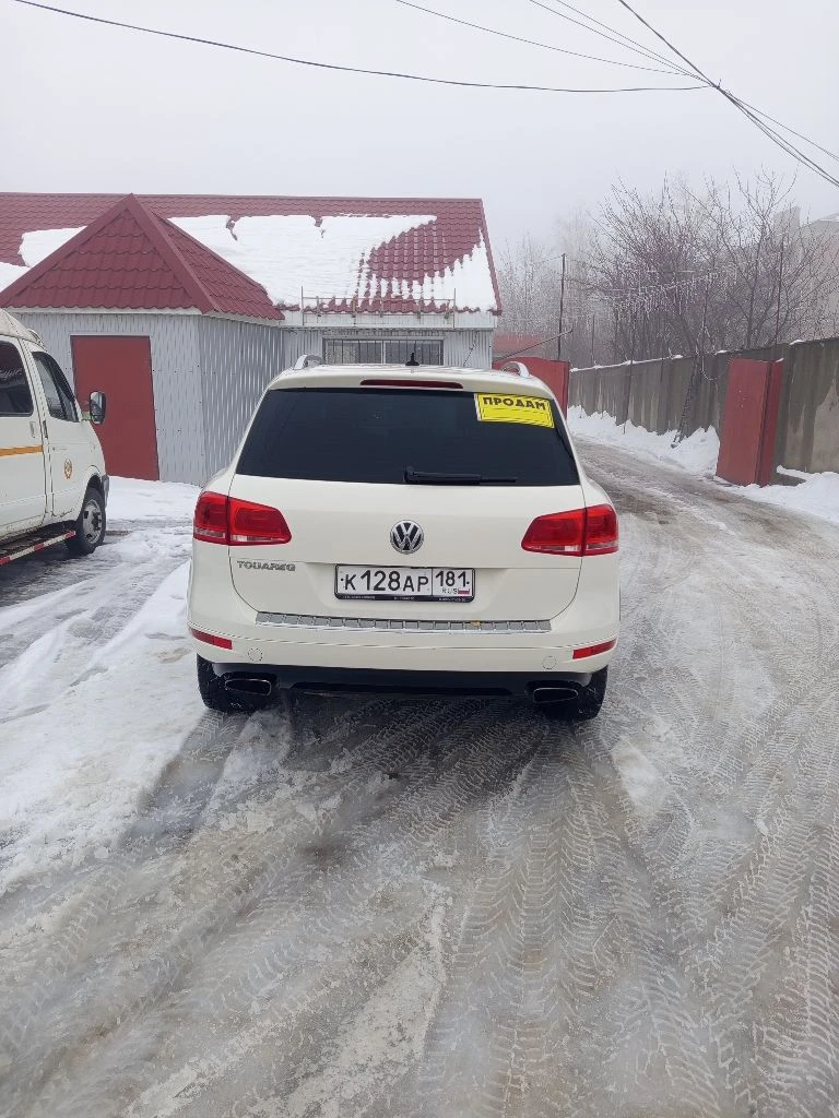 Фольксваген туарег 2010 год. 3.6 бензин. 249 л. с. 350 т. пробег. авто в дтп не было. есть возрастные подкрасы сколов. ржавчины гнили нет. двигатель полностью после капитального ремонта. расхода масла нет вообще, от замены до замены. редуктора, раздатка, акпп масла поменяны. пневма и все агрегаты работают как положено. цена 1750000. +79591335103 - фотография - 5